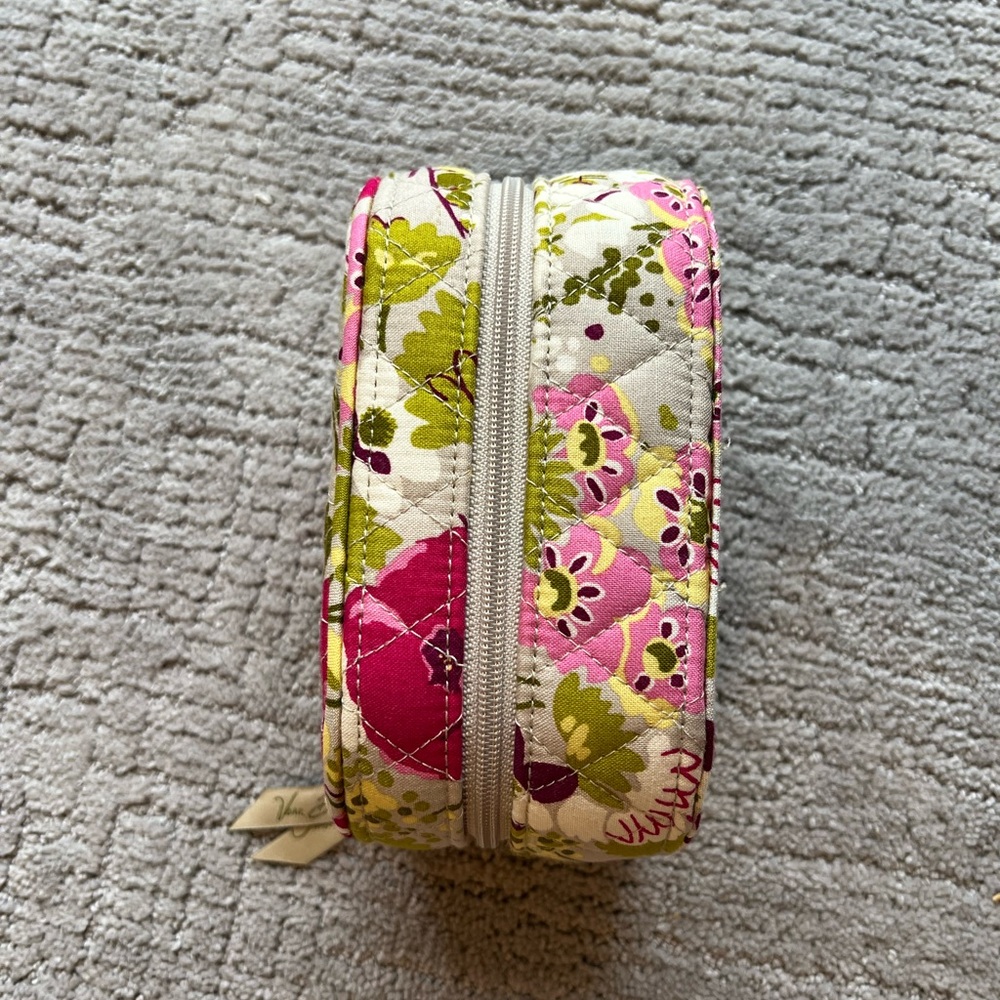 Vera Bradley Floral Quilted Jewelry Case - Picture 7 of 13